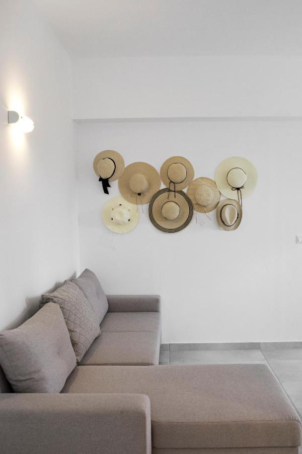 Dasylio - Earthy Living Homes Lalyssos Eksteriør billede