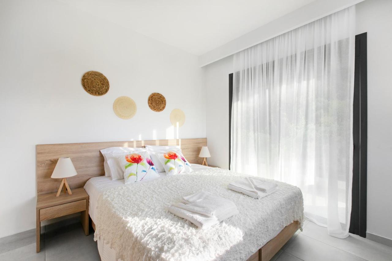Dasylio - Earthy Living Homes Lalyssos Eksteriør billede